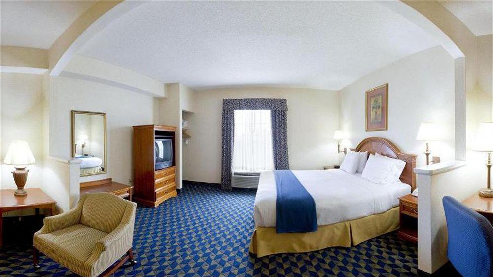 Armoni Inn & Suites Orangeburg Buitenkant foto