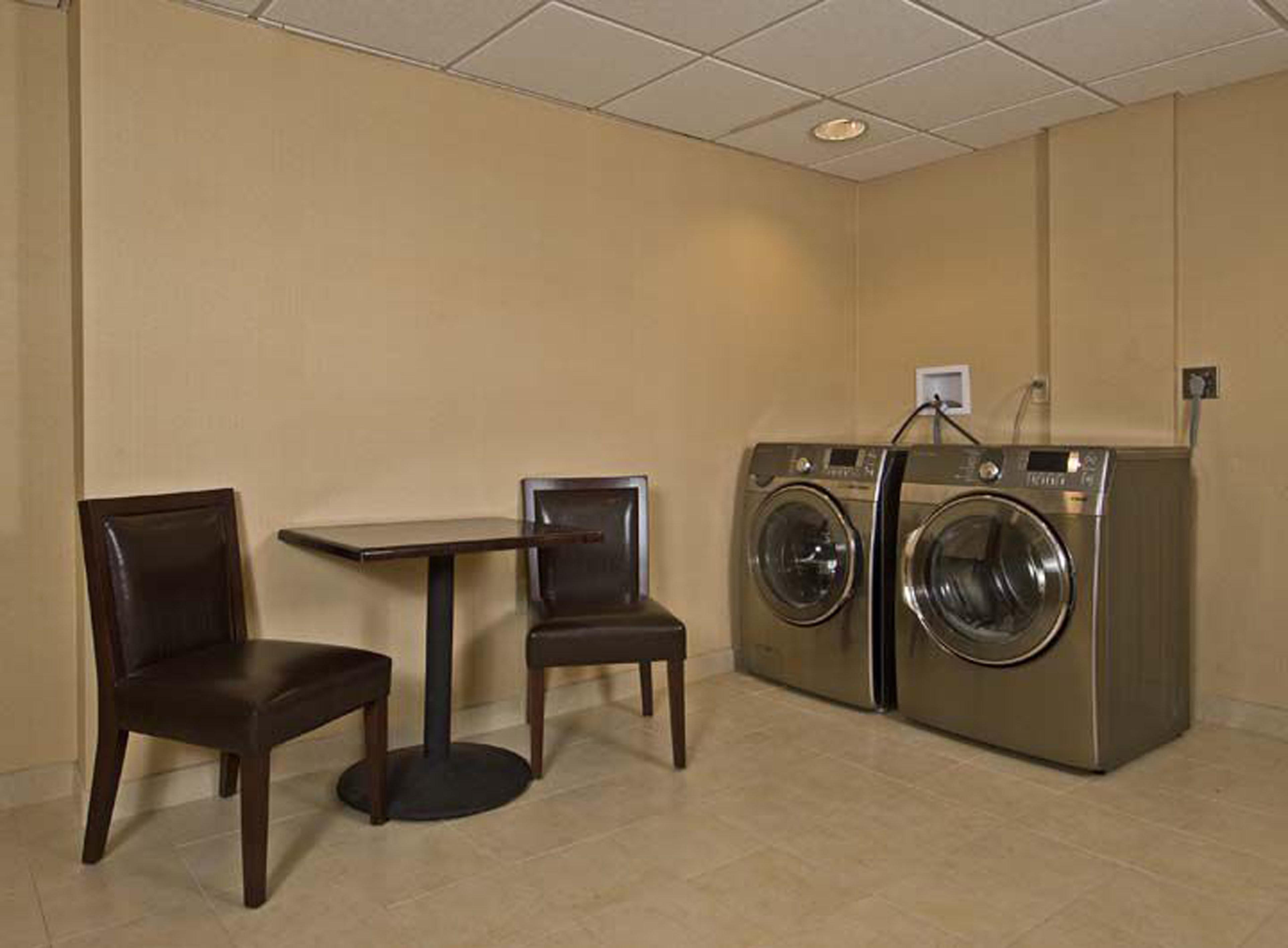 Armoni Inn & Suites Orangeburg Faciliteiten foto