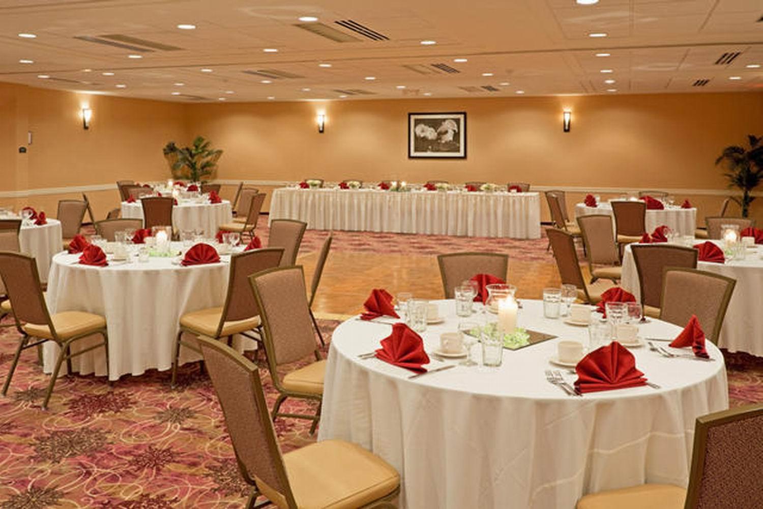 Armoni Inn & Suites Orangeburg Buitenkant foto